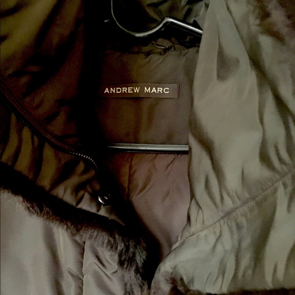 ANDREW MARC  FUR TRIM  DOWN JACKET - Picture 8 of 10